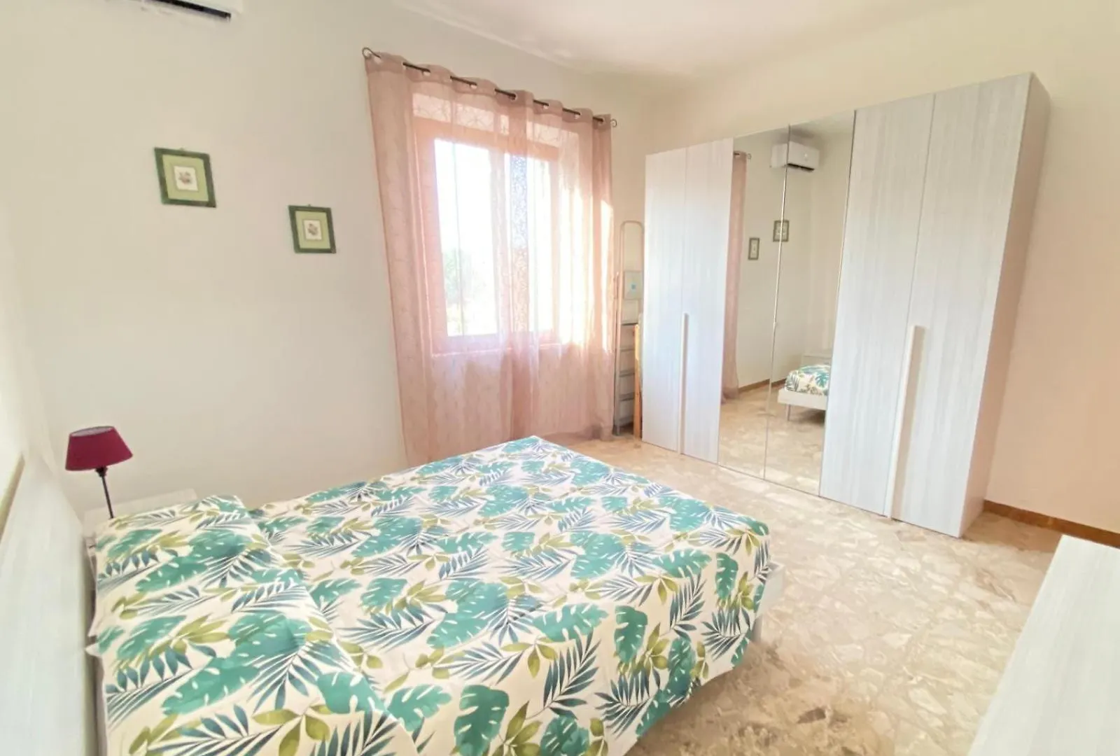 Villa Antonia Marina di Campo Vakantiehuis